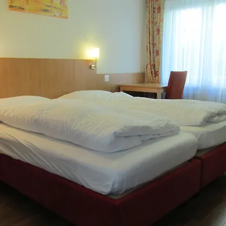 Patricia Self-Check-In Apartments & Spa Access At Alpen Resort-2